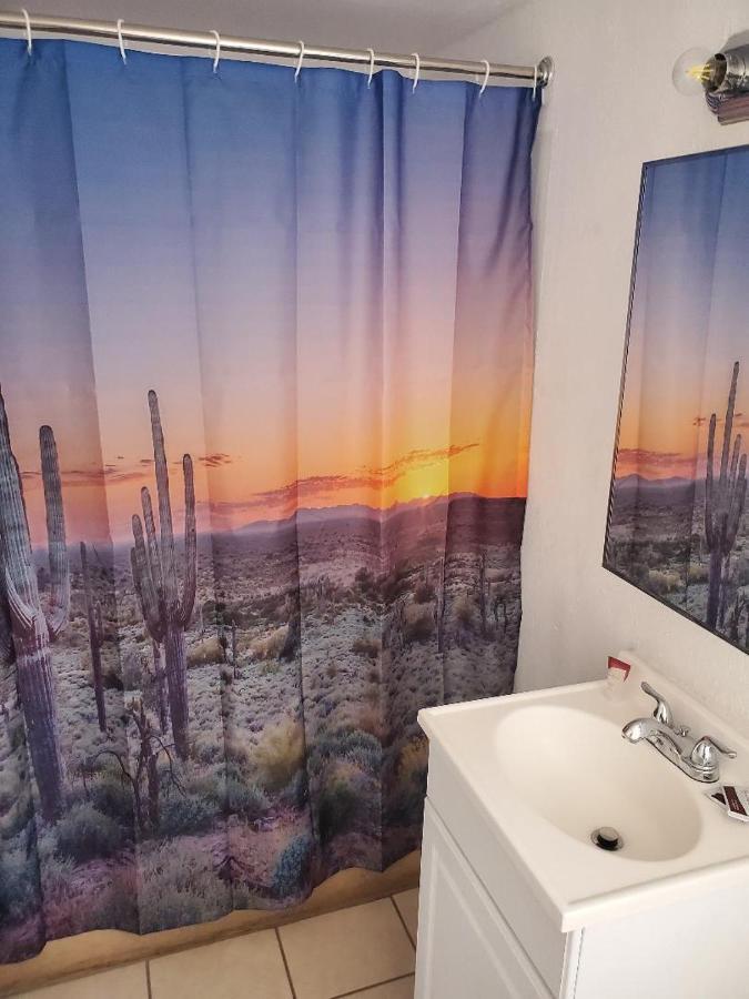 Brad'S Desert Inn Holbrook Bagian luar foto